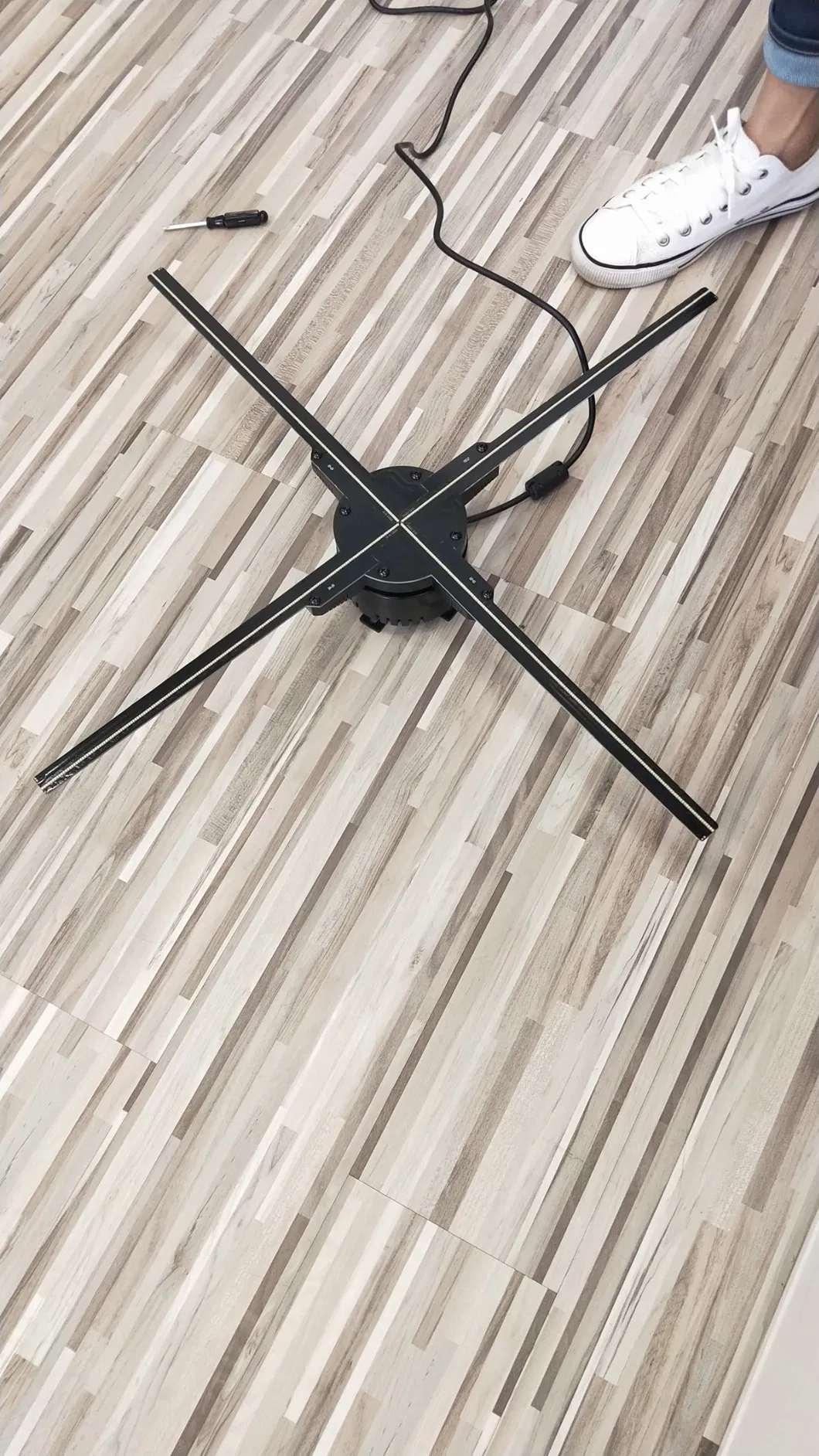 42/65/100cm Diameter Indoor HD Full Color LED Fan Display for Retail Shop 3D Holographic Advertising