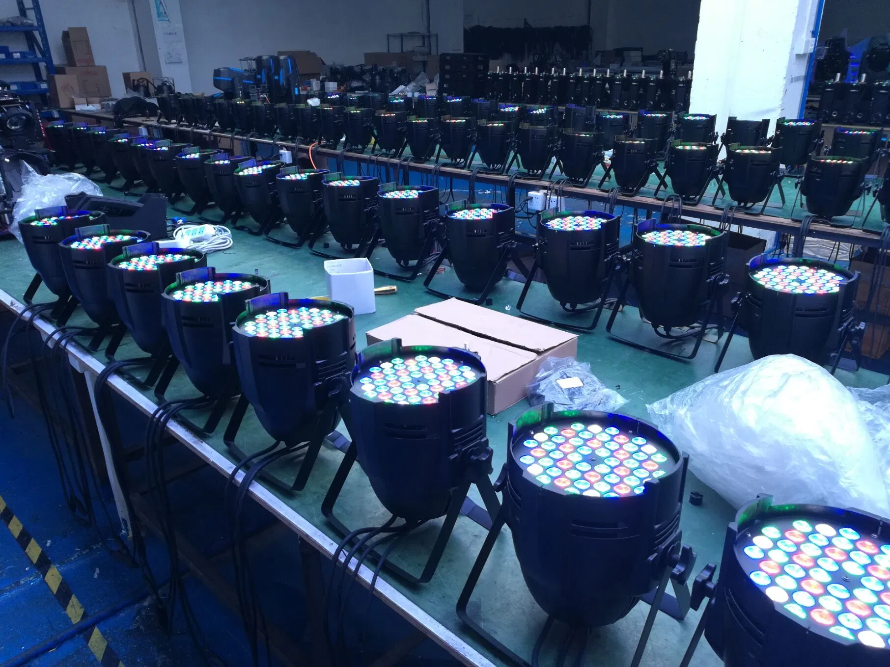 54X3w RGBW LED PAR Light Stage Lighting for DJ Disco Party Equipment