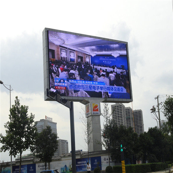 Factory High Quality P10 New Images HD LED Display Screen