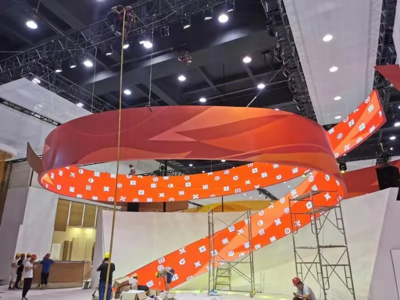 Flexible LED Panel Display P1.667 Brightness 650-750CD Resolution 144*72