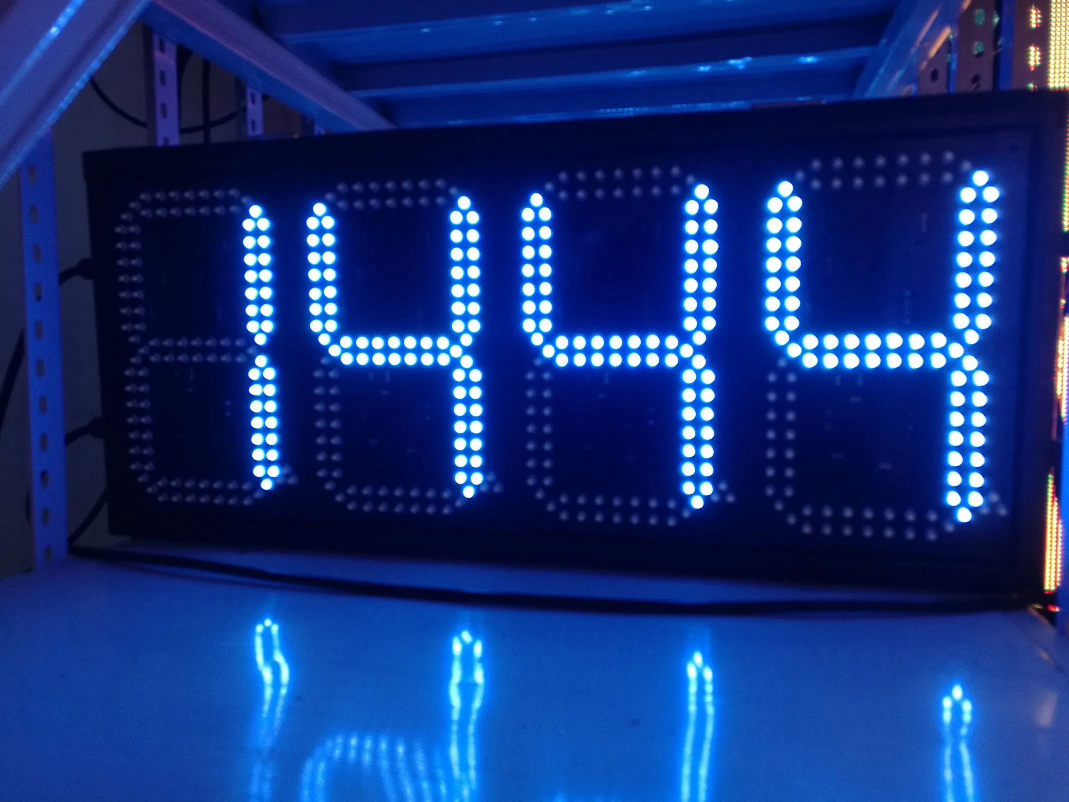 High Brightness 24 Inch Red 8888 Digital LED Gas Station Price Digital Panel Sign Board LED Gas Sign