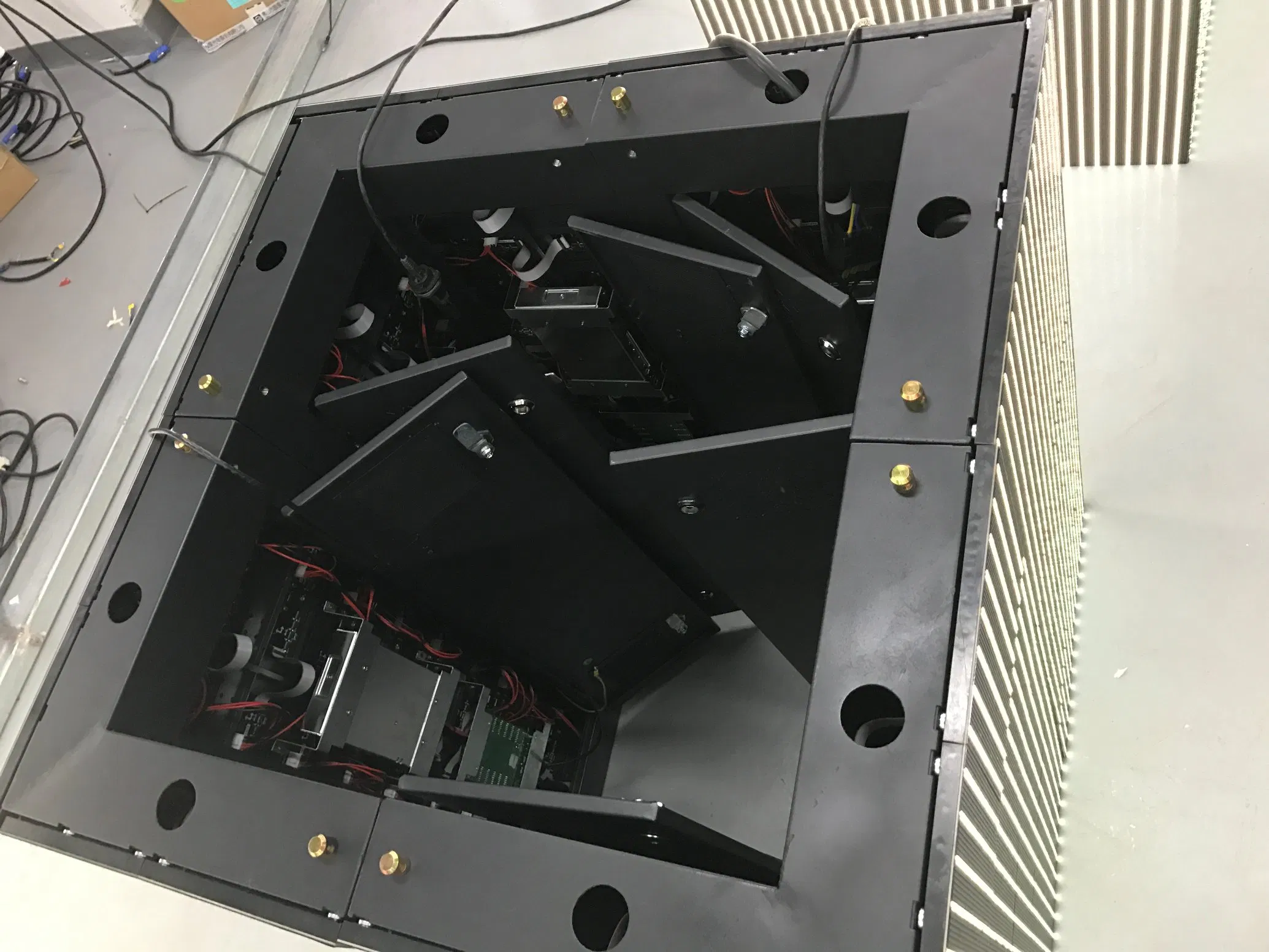 Indoor LED Display Front Maintenance Column Screen Rubik 's Cube Screen Abnormal Screen P2.5 P3 P4 P5 P6