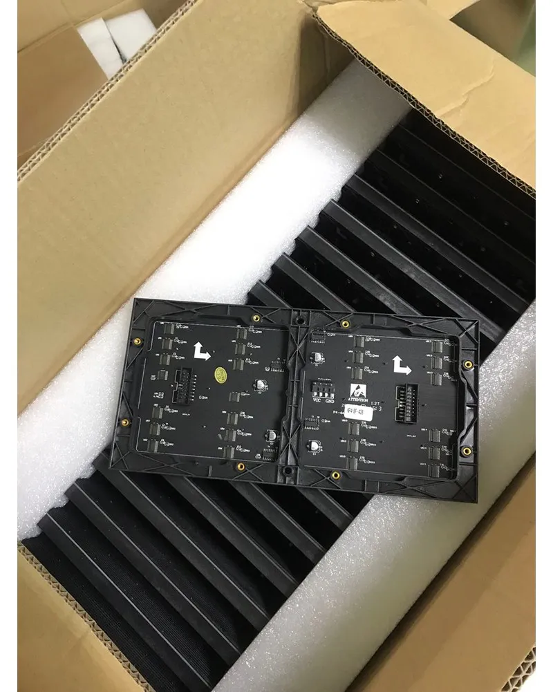 P4 SMD2121 RGB Full Color LED Display Module, Indoor LED Panel, 1/16 Scan 256*128mm, Text, Pictures, Video Show