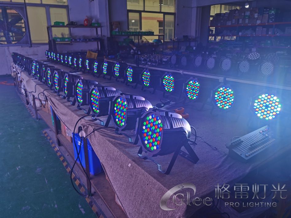 Professional 200W White COB LED Zoom PAR 64 Stage Spotlight