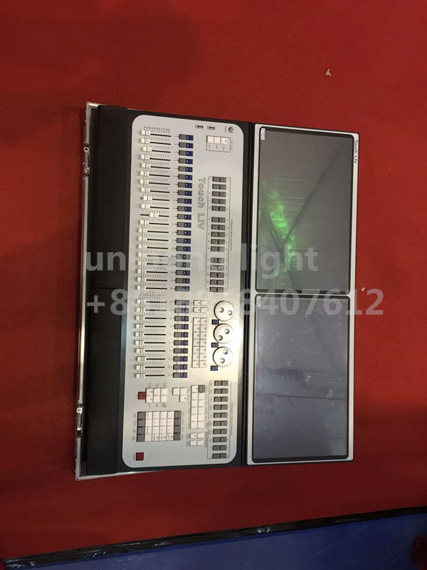 Tiger Touch Lighting Equipment Controller with Two Screens